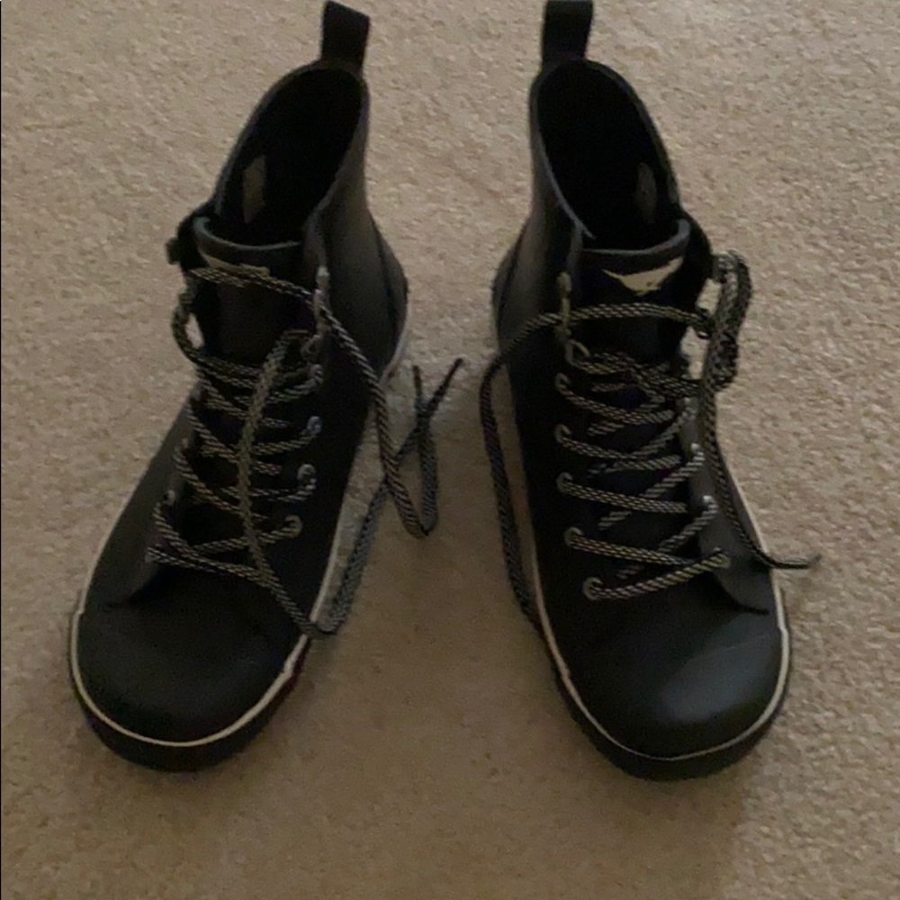 Rocket Dog rain boots